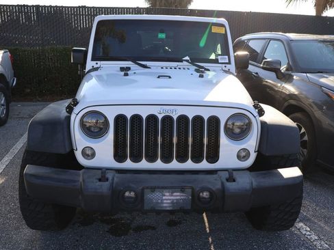 Used 2017 Jeep Wrangler Unlimited Sport w/ Connectivity Group image 5