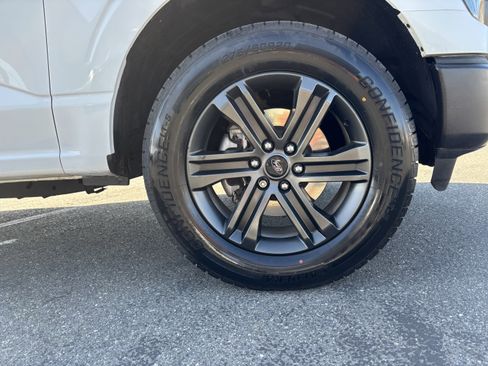Used 2023 Ford F150 XL RWD image 10