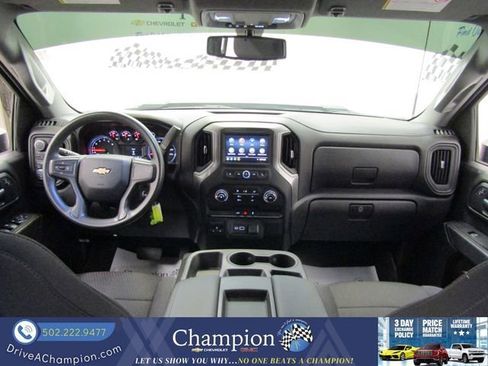 Used 2022 Chevrolet Silverado 2500 Custom w/ Custom Value Package AWD/4WD image 19