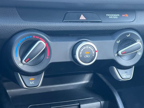 Used 2022 Kia Rio S FWD image 19
