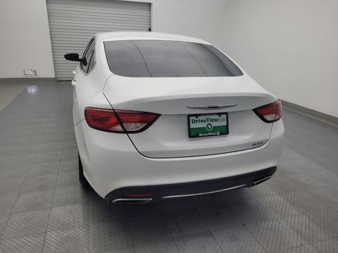 Used 2015 Chrysler 200 Limited image 6