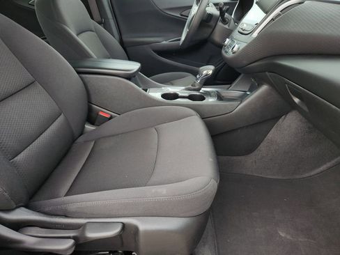 Used 2023 Chevrolet Malibu LT image 16