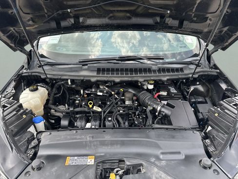 Used 2020 Ford Edge Titanium w/ Equipment Group 301A AWD/4WD image 41