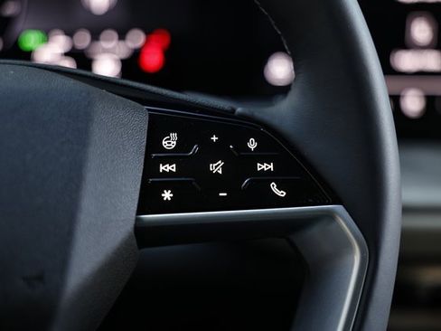 New 2025 Audi Q5 2.0T Premium Plus image 34