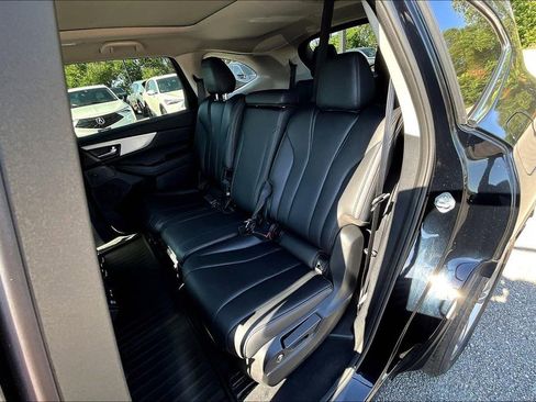 Used 2025 Acura MDX FWD image 15