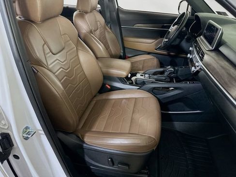 Used 2022 Kia Telluride SX w/ SX Prestige Package AWD/4WD image 12