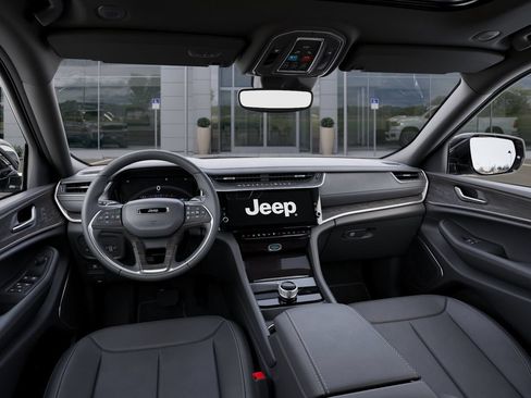 New 2026 Jeep Grand Cherokee L Limited w/ Limited Altitude Package RWD image 15