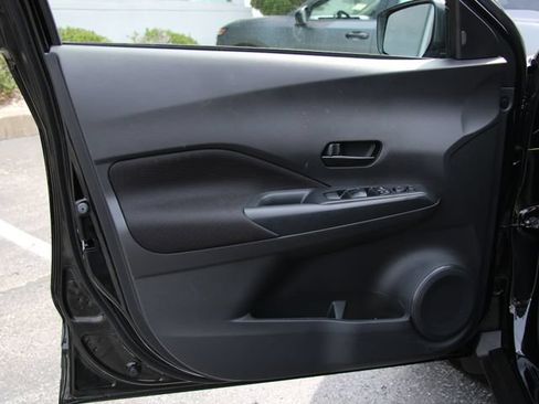 Certified 2025 Nissan Kicks Play S FWD image 12