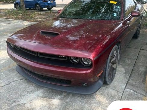 Used 2019 Dodge Challenger GT RWD image 1