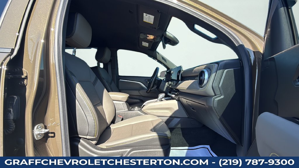 Used 2025 Chevrolet Colorado ZR2 AWD/4WD image 46