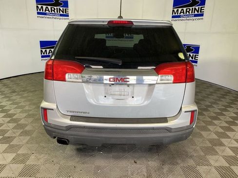 Used 2017 GMC Terrain SLE FWD image 17
