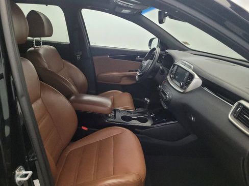 Used 2019 Kia Sorento SX AWD/4WD image 21