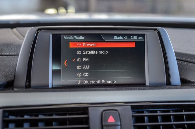 Used 2018 BMW 340i Sedan RWD image 19