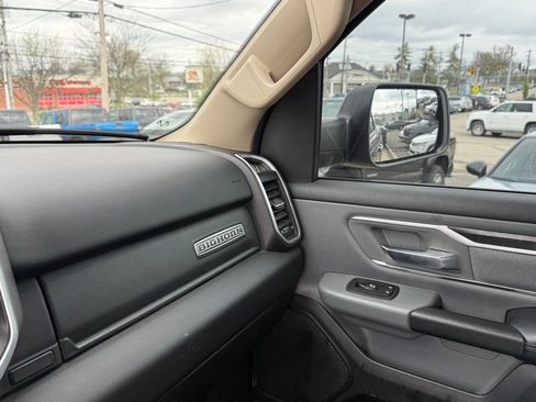 Used 2019 RAM 1500 Big Horn AWD/4WD image 24