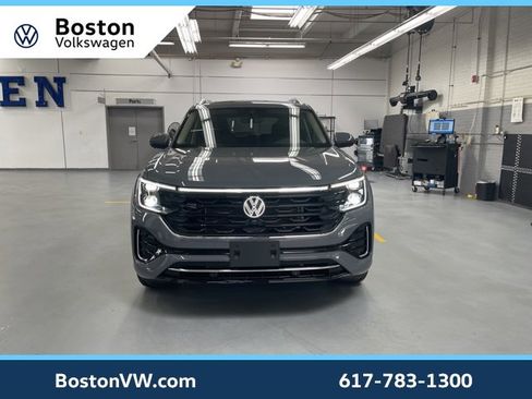 New 2025 Volkswagen Atlas SEL Premium R-Line image 6