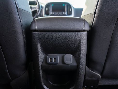 Used 2018 Chevrolet Colorado ZR2 image 25