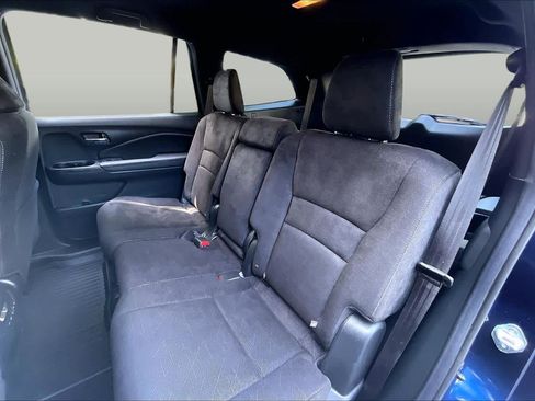 Used 2022 Honda Pilot Sport image 19