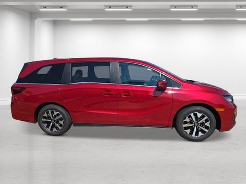 New 2026 Honda Odyssey EX-L image 2