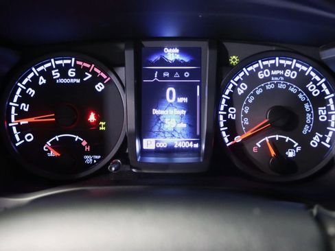 Used 2023 Toyota Tacoma SR image 37