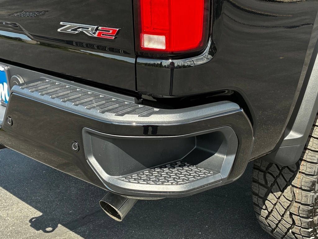 New 2026 Chevrolet Silverado 2500 ZR2 w/ Snow Plow Prep/Camper Package AWD/4WD image 38