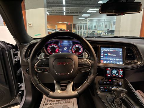 Used 2020 Dodge Challenger SRT Hellcat Redeye image 50