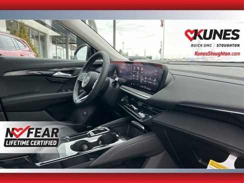 New 2025 Buick Envision Preferred image 60