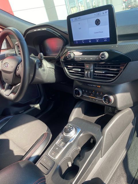 Used 2024 Ford Escape ST-Line AWD/4WD image 14