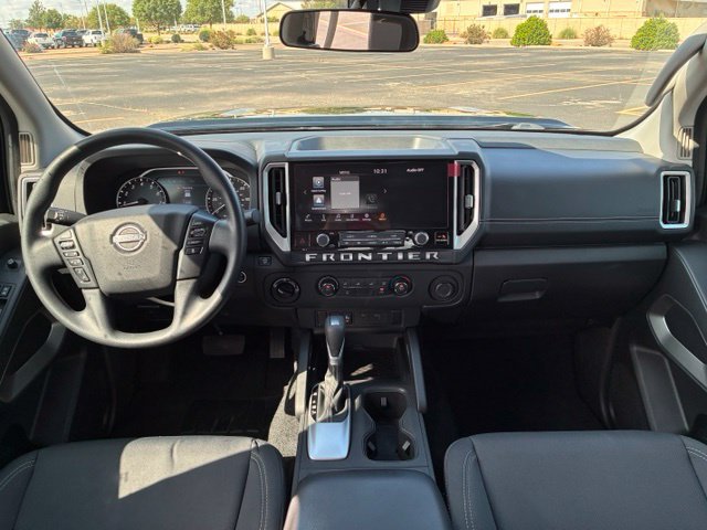 Certified 2025 Nissan Frontier SV AWD/4WD image 11