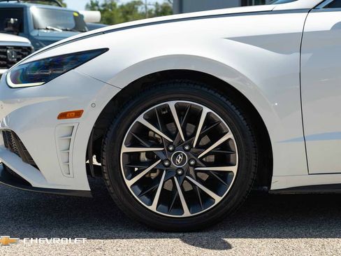 Used 2020 Hyundai Sonata Limited w/ Cargo Package FWD image 12