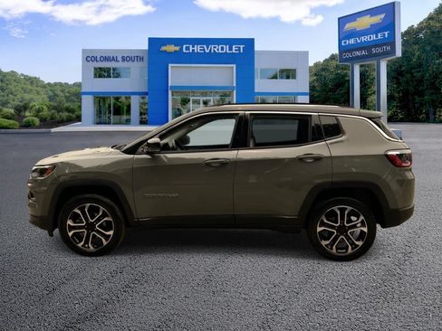 Used 2022 Jeep Compass Limited AWD/4WD image 3