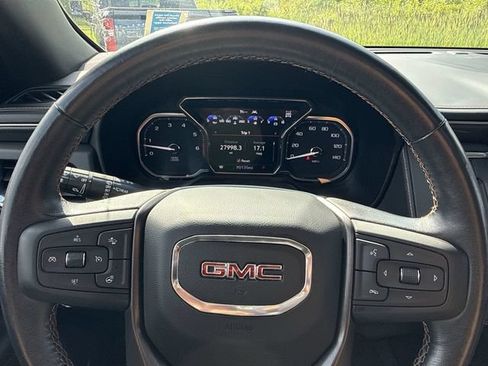 Certified 2021 GMC Yukon AT4 AWD/4WD image 11