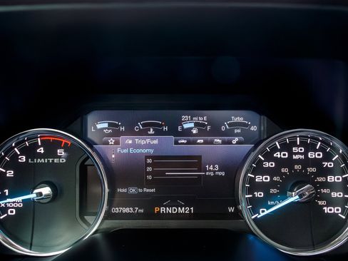 Used 2019 Ford F350 Limited image 26