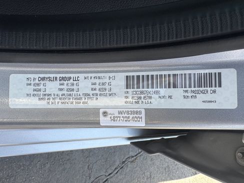 Used 2014 Chrysler 200 Touring FWD image 18
