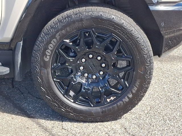 Used 2026 GMC Hummer EV 4x4 Crew Cab image 27