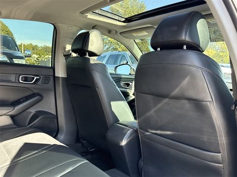 Used 2023 Acura Integra image 17