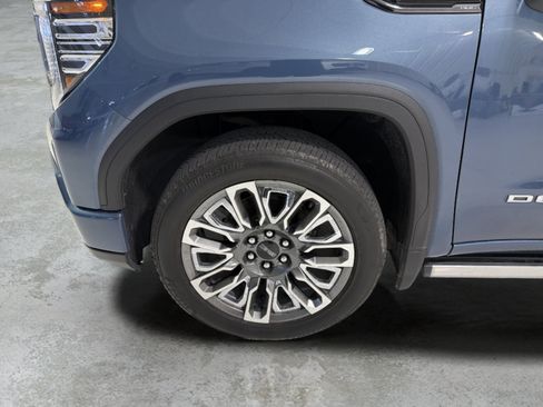 Used 2024 GMC Sierra 1500 Denali Ultimate AWD/4WD image 20