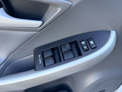 Used 2010 Toyota Prius Four FWD image 18