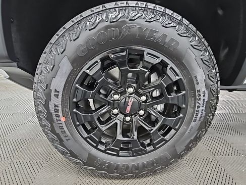 New 2026 GMC Canyon Elevation image 42