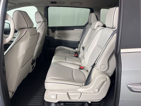 New 2026 Honda Odyssey Touring image 27