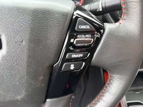 Used 2025 Nissan Frontier PRO-4X AWD/4WD image 24