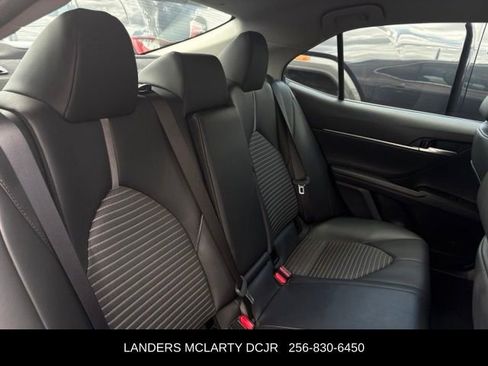Used 2024 Toyota Camry SE FWD image 17