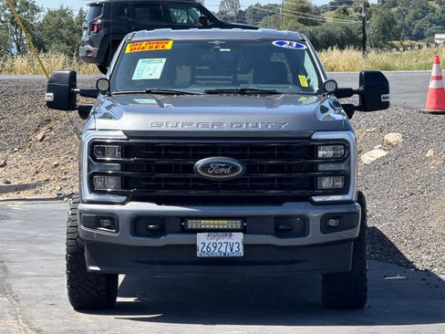 Used 2023 Ford F250 Lariat w/ Lariat Ultimate Package AWD/4WD image 9