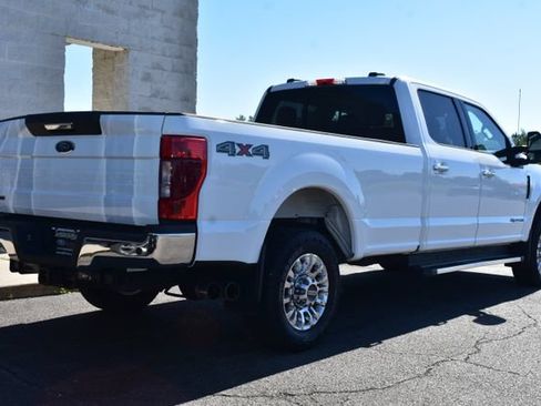 Used 2022 Ford F350 XLT w/ XLT Premium Package AWD/4WD image 14