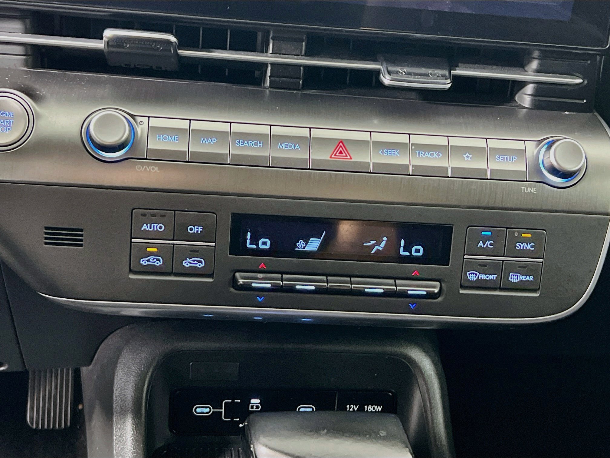 Used 2024 Hyundai Kona SEL FWD image 26
