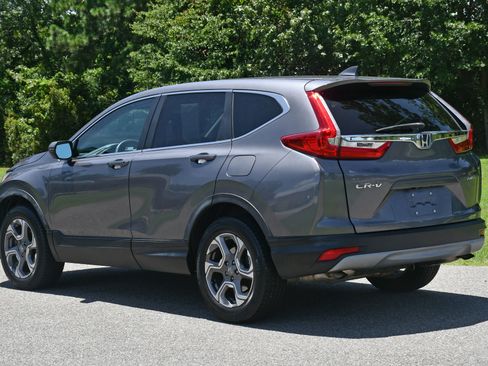 Used 2019 Honda CR-V EX image 3