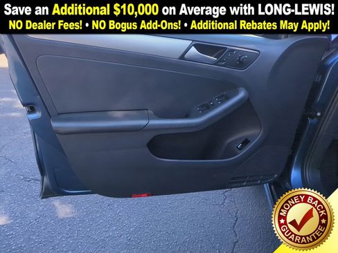 Used 2017 Volkswagen Jetta SE image 17