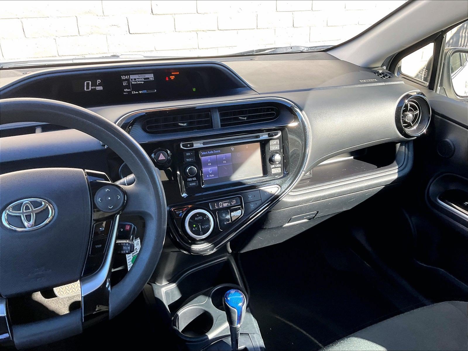 Used 2018 Toyota Prius C Two FWD image 5