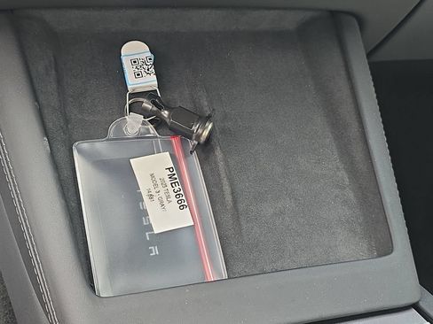 Used 2025 Tesla Model 3 Long Range RWD image 26