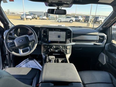 Certified 2025 Ford F150 Lariat w/ Equipment Group 502A High image 33