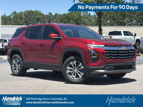 Used 2026 Chevrolet Equinox LT w/ Convenience Package II FWD image 1